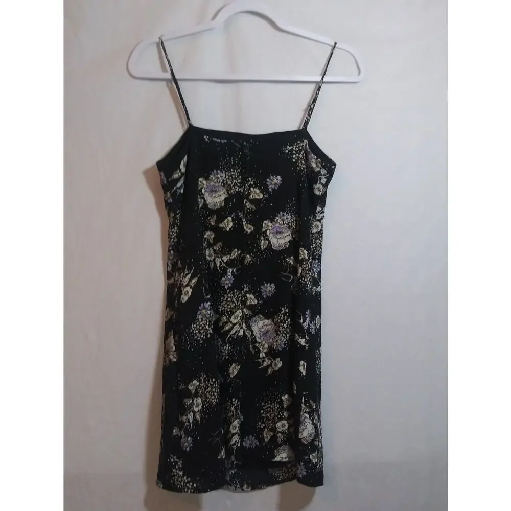 Francesca’s Mi Ami Black Dark Floral Mini Dress with Lilac Accents Size XS